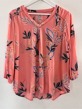 Saint John's Bay Active Coral Floral V-Neck Tunic Blouse